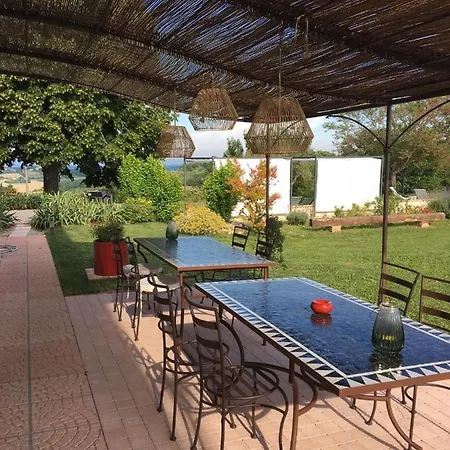 Aux Coteaux D'aussac 4* L'Honor-de-Cos