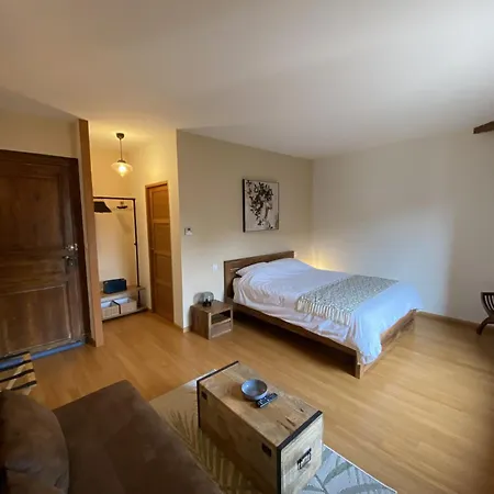 Aux Coteaux D'aussac Pensjonat L'Honor-de-Cos