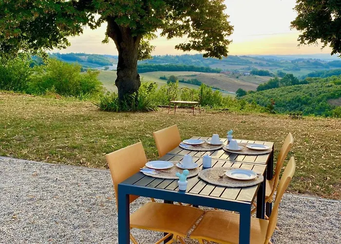 Pensjonat Aux Coteaux D'aussac 4*