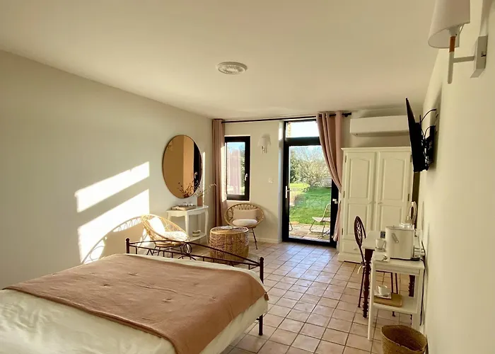 Pensjonat Aux Coteaux D'aussac 4*