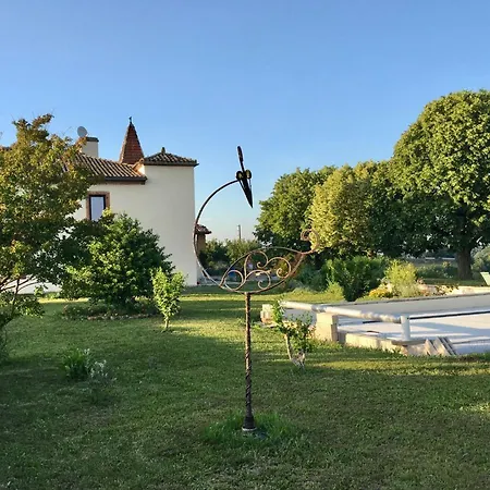Гостевой дом Aux Coteaux D'aussac L'Honor-de-Cos