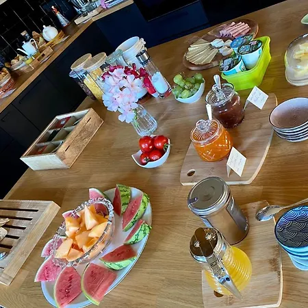 Aux Coteaux D'aussac Guest house