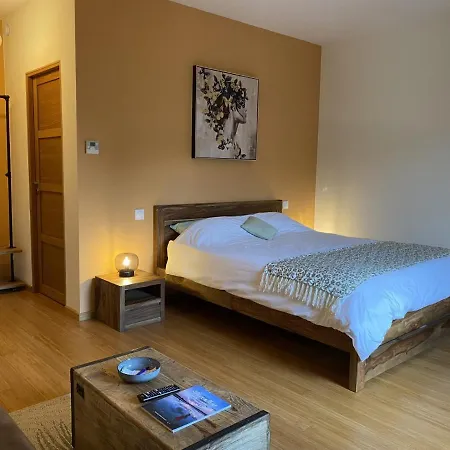 Guest house Aux Coteaux D'aussac 4*