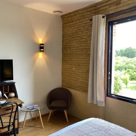 Aux Coteaux D'aussac Гостевой дом *