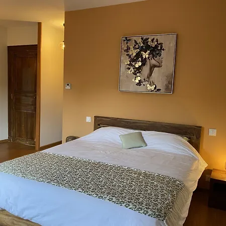 Aux Coteaux D'aussac Guest house